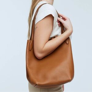 Madewell the shopper tote in soft grain leather brown